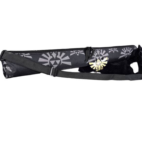 NEW Legend of Zelda Insulated Tube 5 Can Cooler Shoulder Sling Bag w/ Koozie - Picture 7 of 7